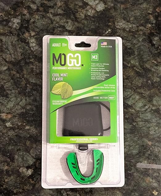 MoGo Mint Flavored Mouth Guard - Wrestling Boxing Football Mouth Piece for All Sports - Adult Mouth-Guard for Ages 11 & Up - Comes with Protective Case and Tether Strap